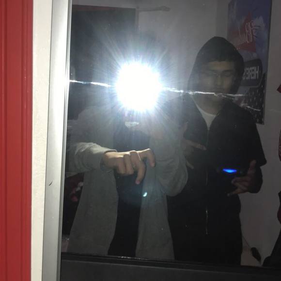 Meet your Posher, Matthew - Picture 1 of 1